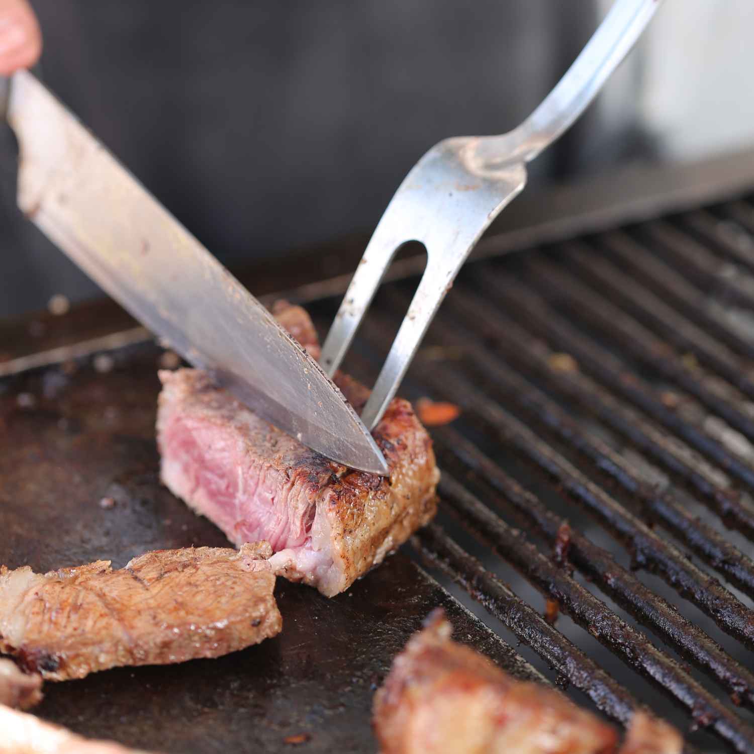 Must-Have Grilling Tools and Accessories for Amazing BBQ | MeatKing.hk