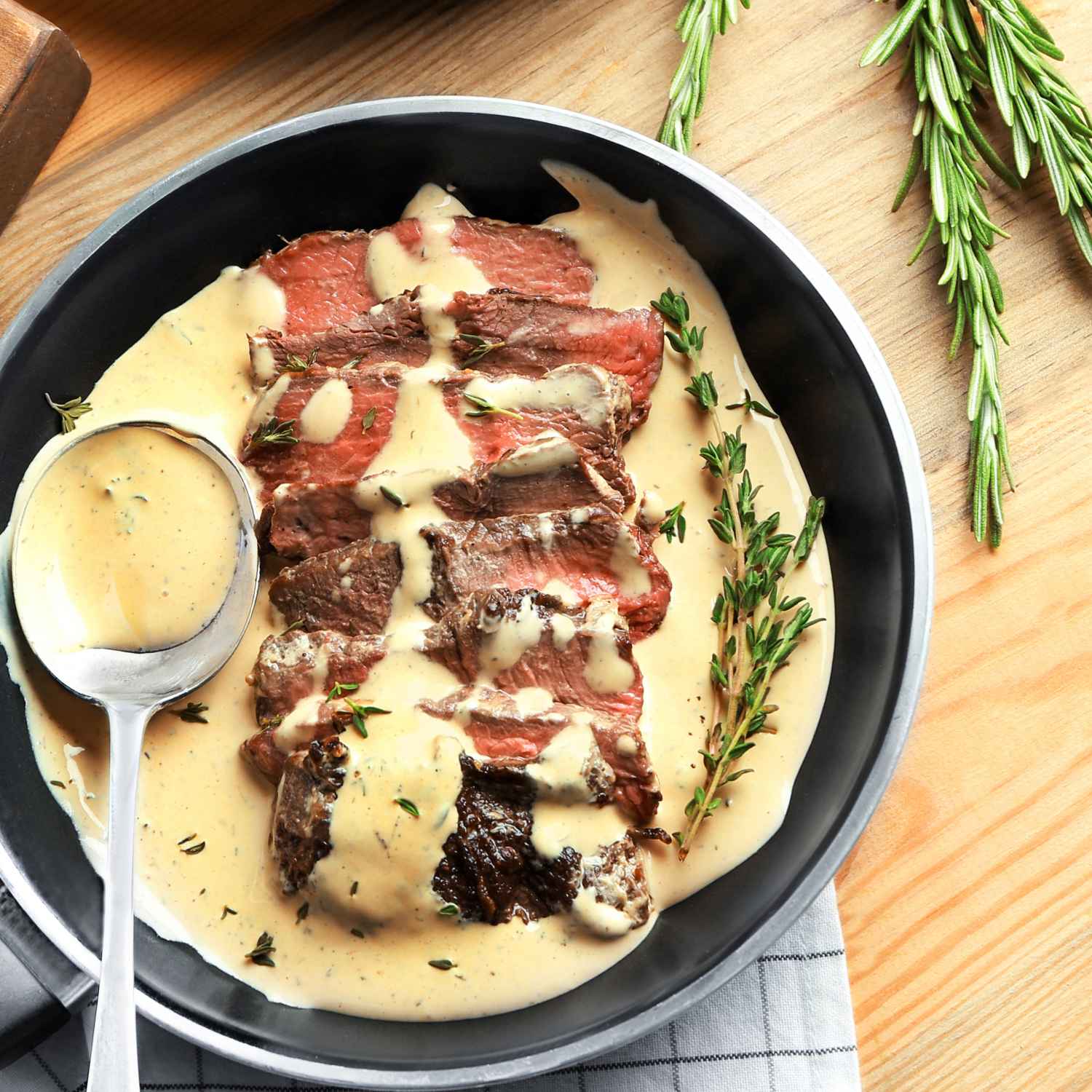 Steak Diane: A Classic Steakhouse Dish | Preparation and History | MeatKing.hk