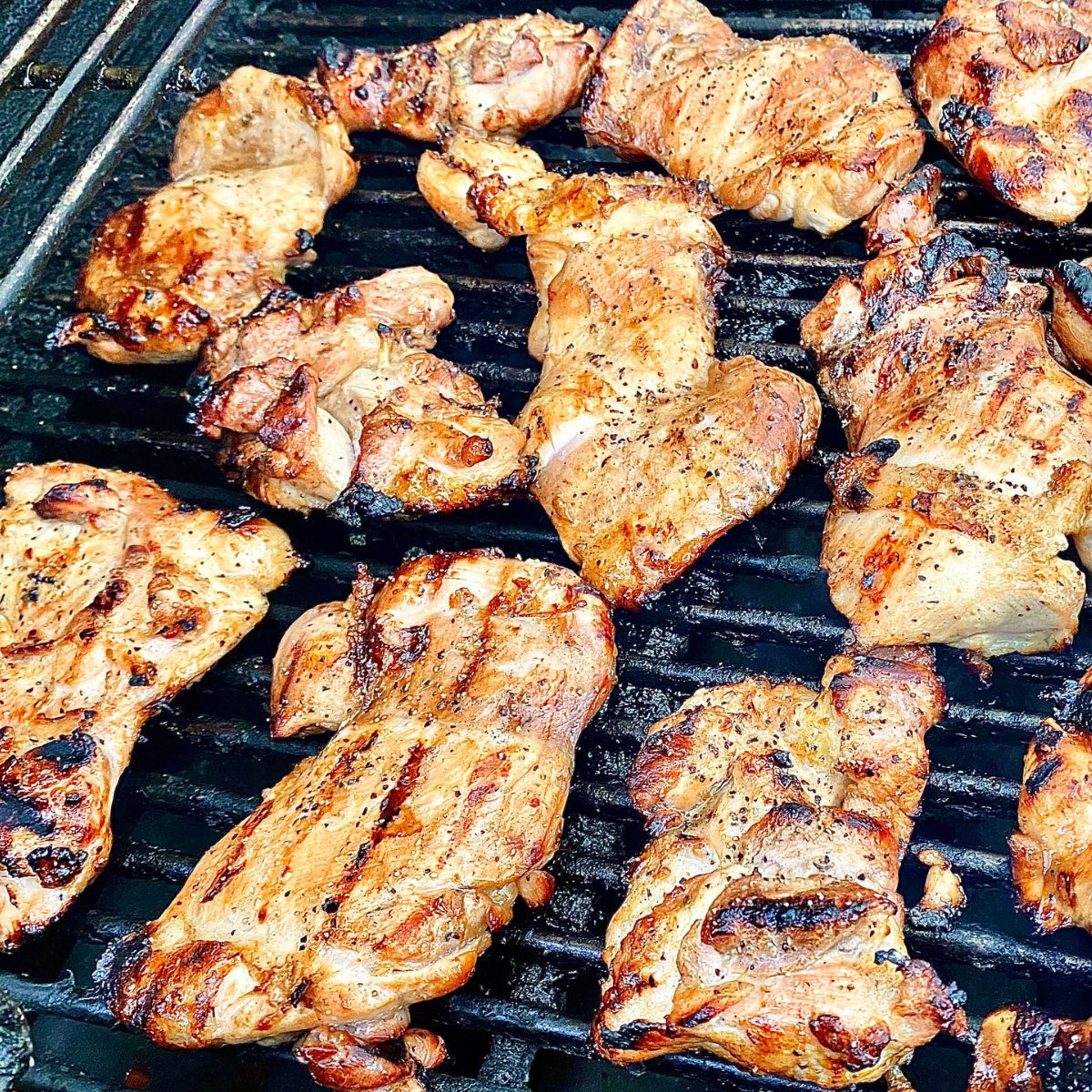 Fresh Australian Chicken Thigh Fillets from MeatKing.hk0