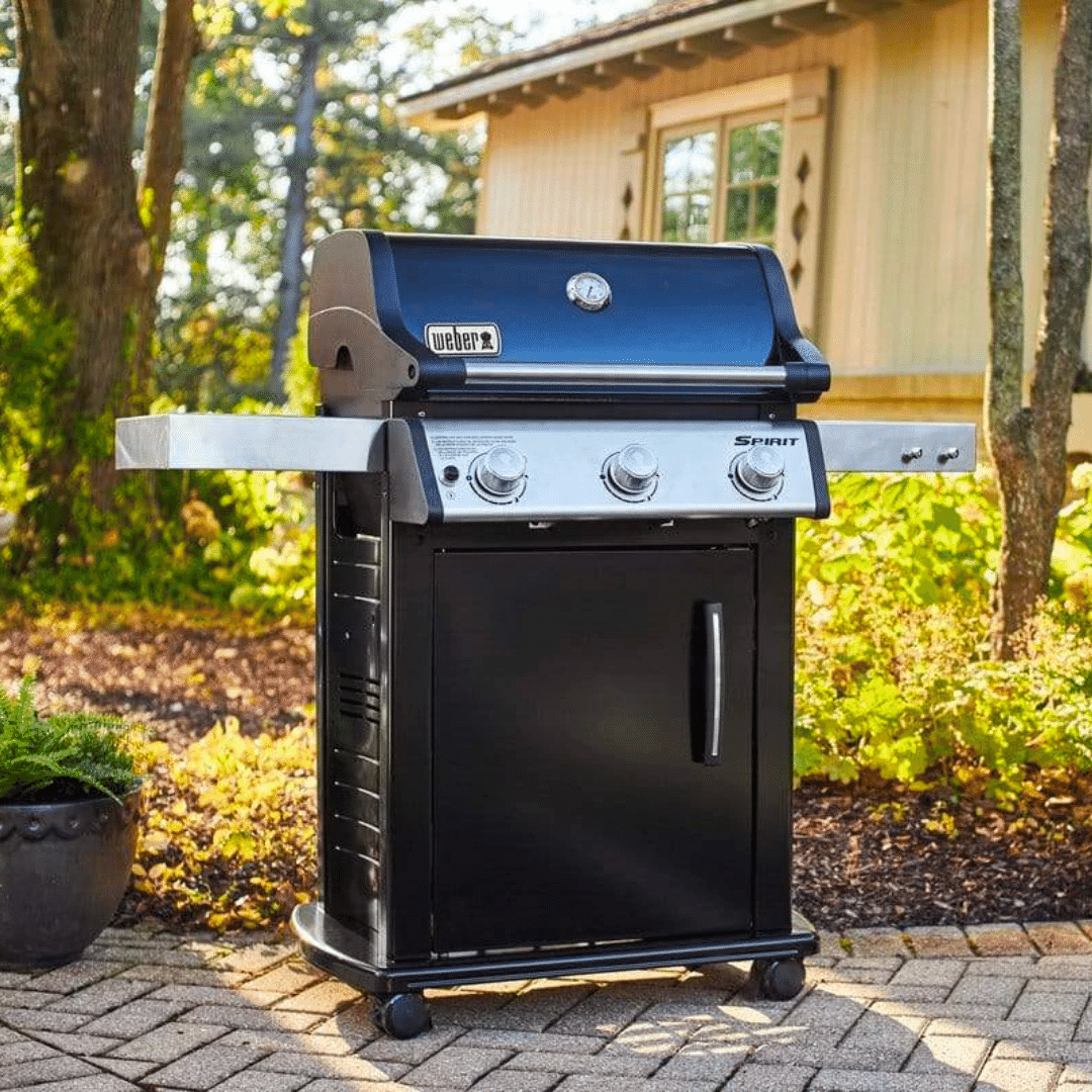 Weber Spirit E-315 black grill perfect for outdoor barbecues available at MeatKing.hk0