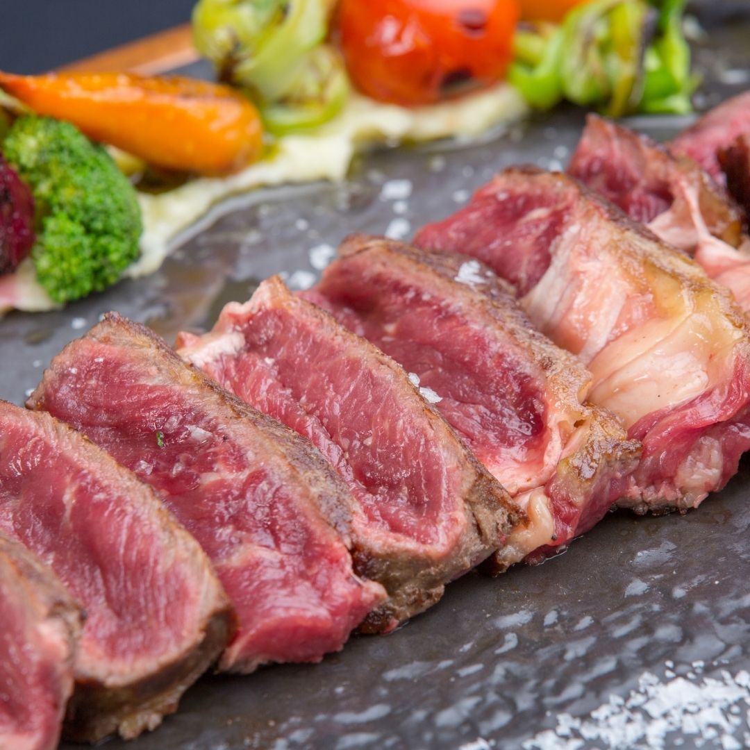 New Zealand Premium Grass-Fed Striploin Steak | MeatKing.hk