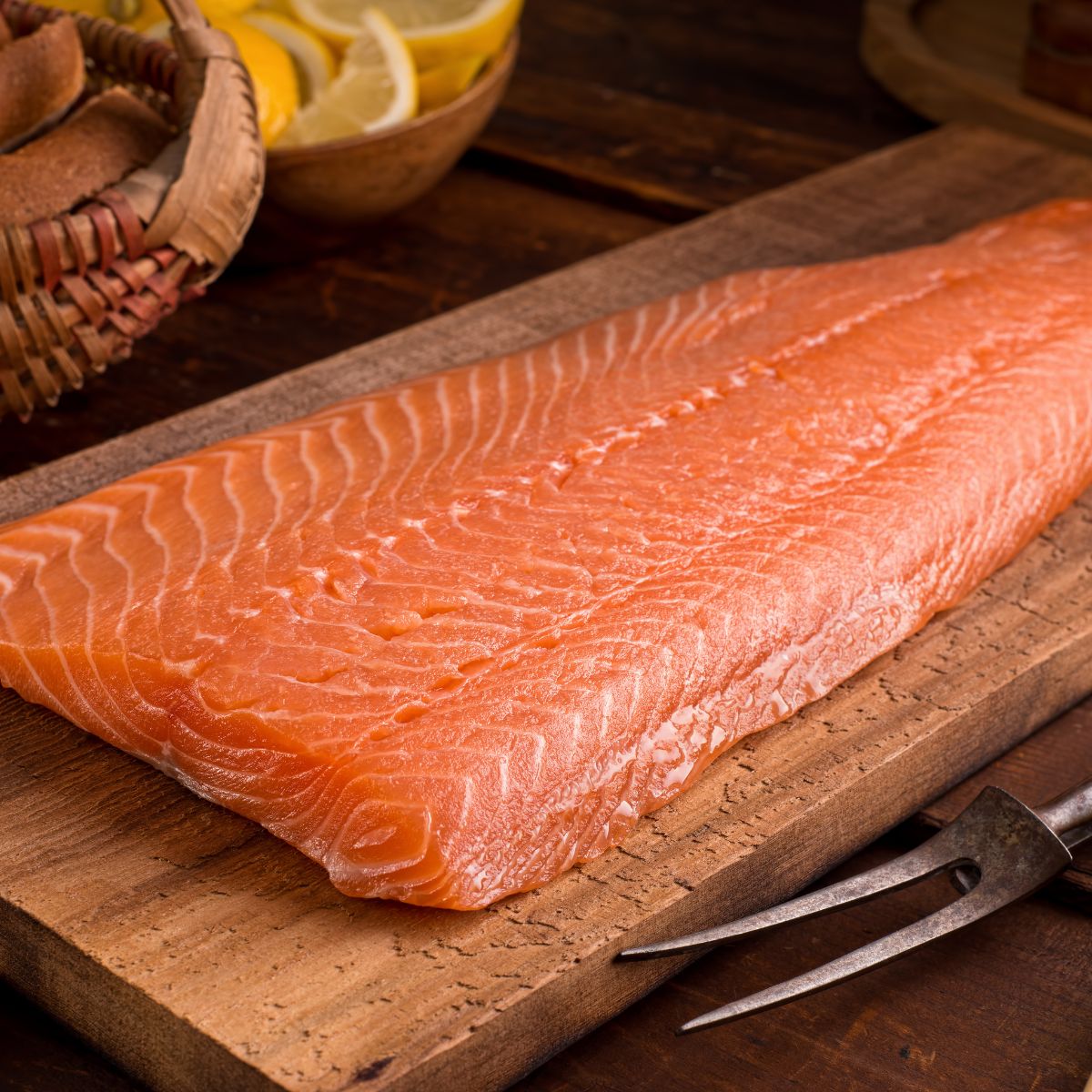 Norwegian Wild Catch Boneless Skin On Sashimi Grade Salmon Fillet Slab | MeatKing.hk